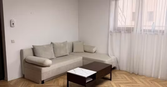 Apartament Florești