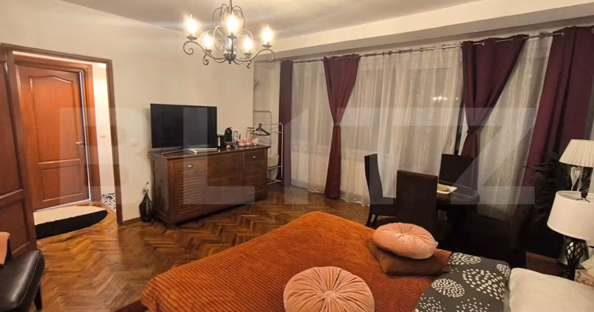 Garsonieră de vânzare, mobilată în zona Central, Brașov
