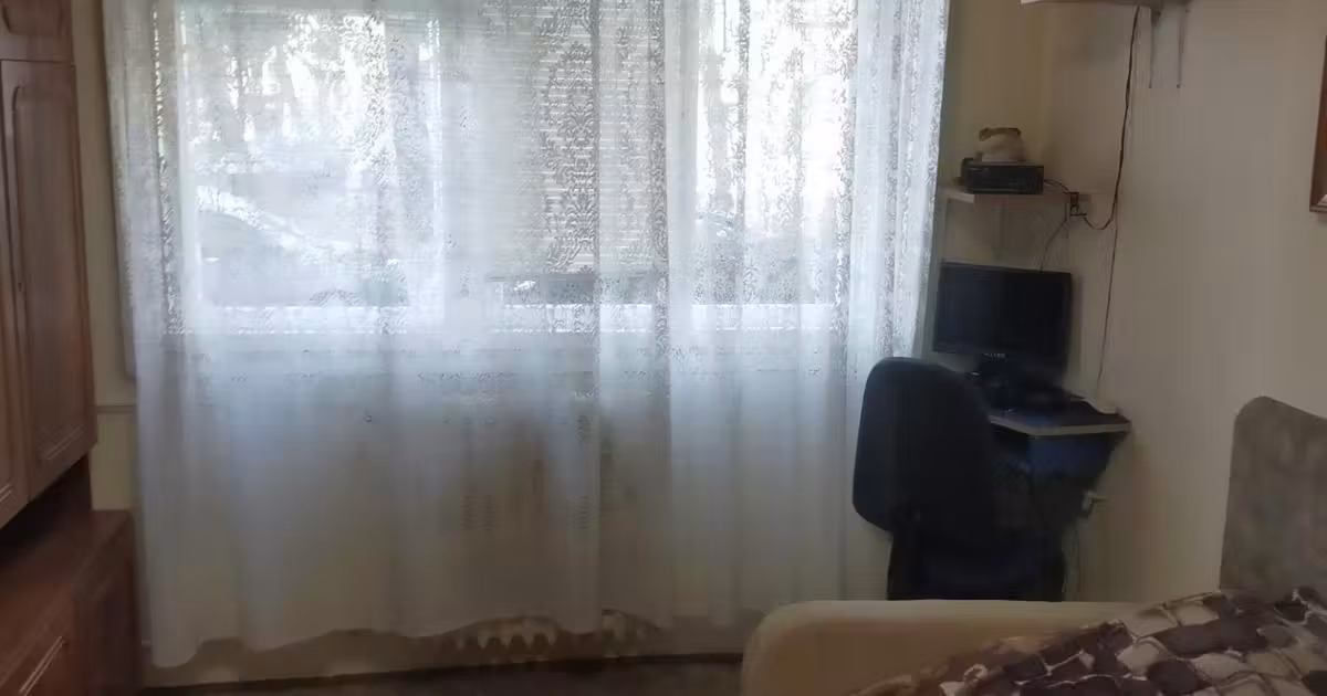 Apartament de vânzare cu 3 camere în zona Mănăștur, Cluj-Napoca