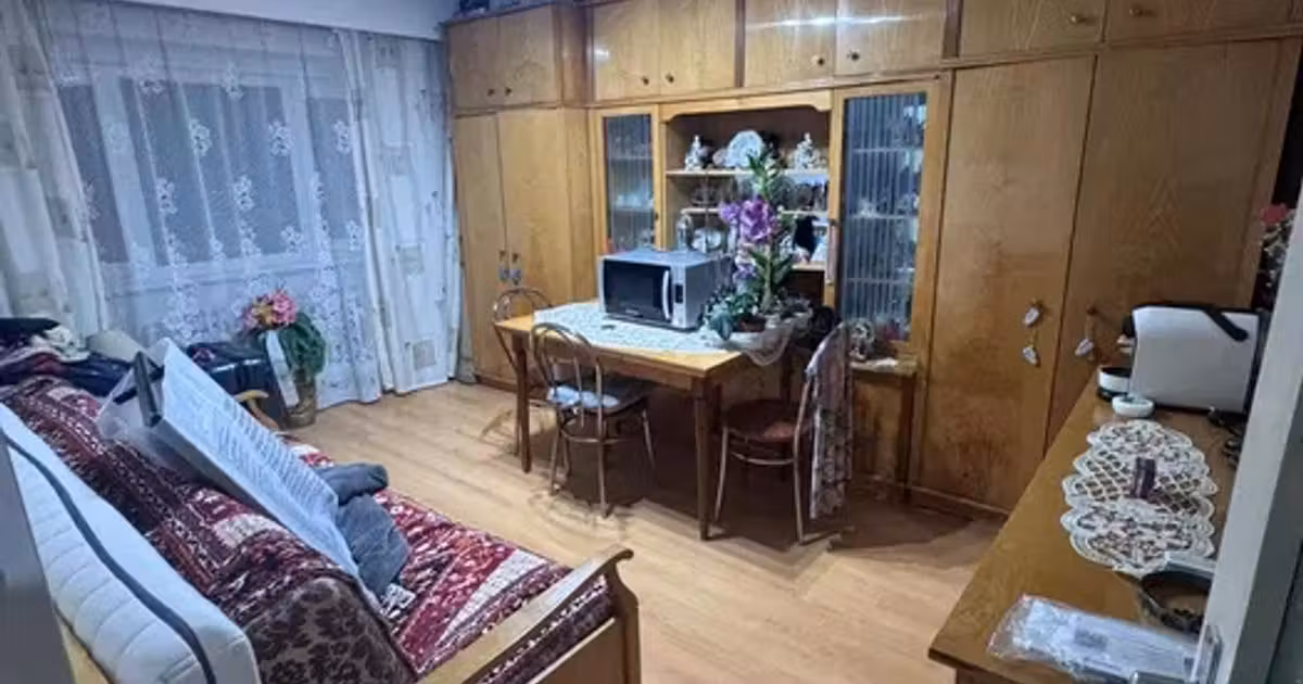 Apartament de vânzare cu 3 camere în zona Mănăștur, Cluj-Napoca