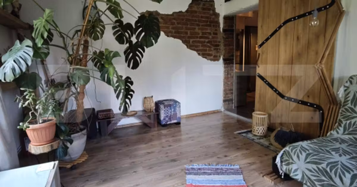 Apartament de vânzare cu 2 camere, mobilat în zona Brașovul Vechi, Brașov