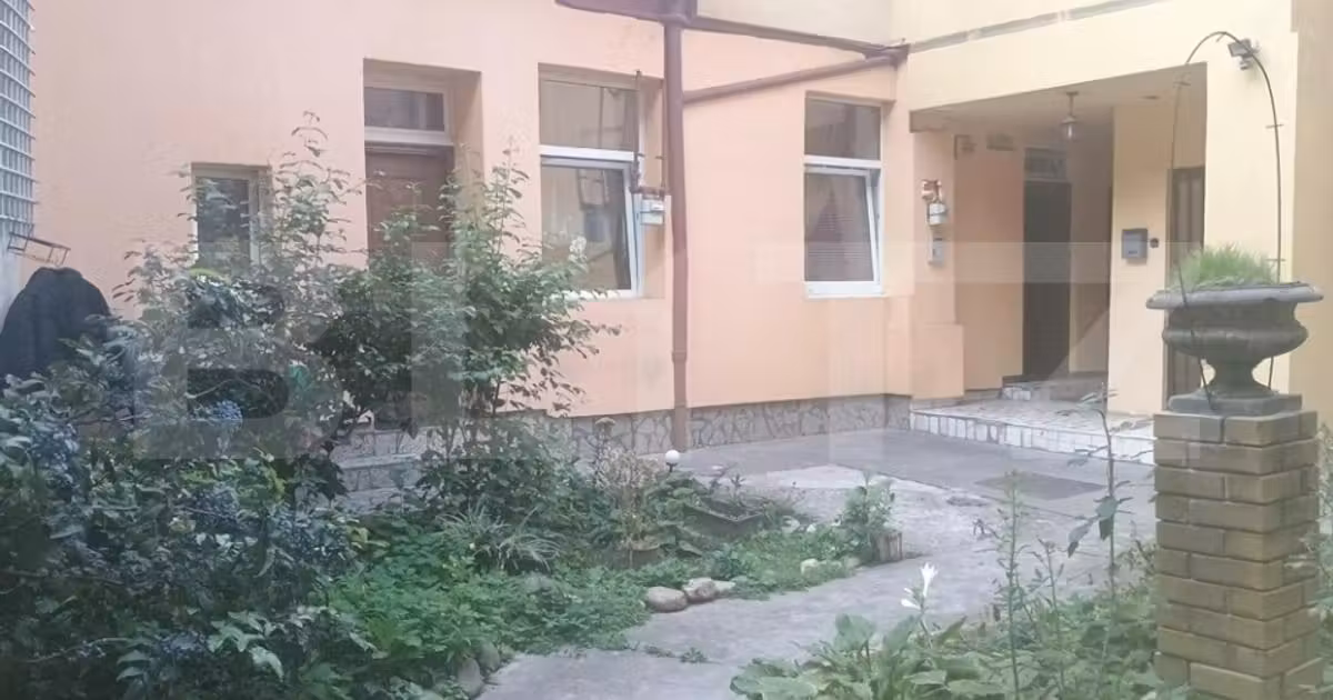 Casă individuală de vânzare cu 2 camere în zona Central, Cluj-Napoca