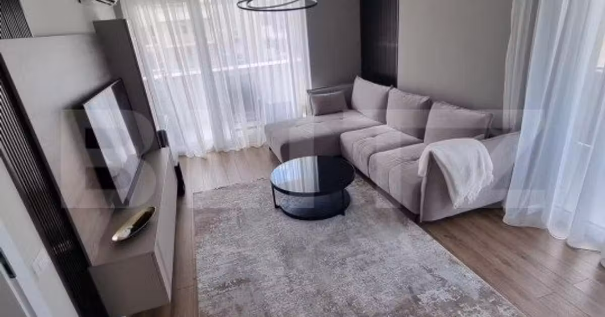 Apartament de vânzare cu 3 camere, mobilat în zona Răcădău, Brașov