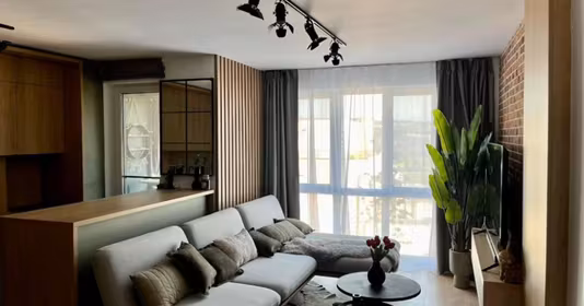 Apartament Florești