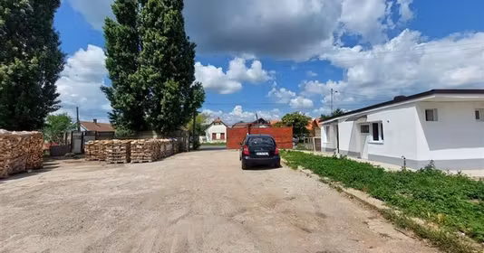 Teren Aradul Nou