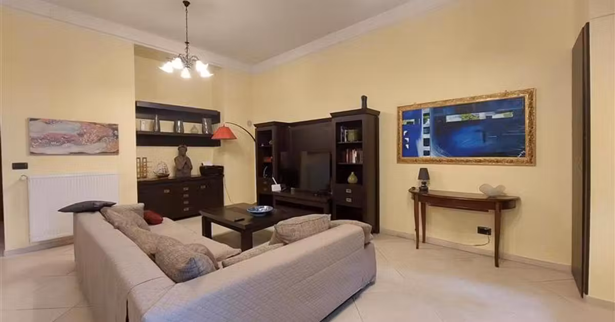 Apartament de vânzare cu 3 camere, mobilat în zona Ultracentral, Arad