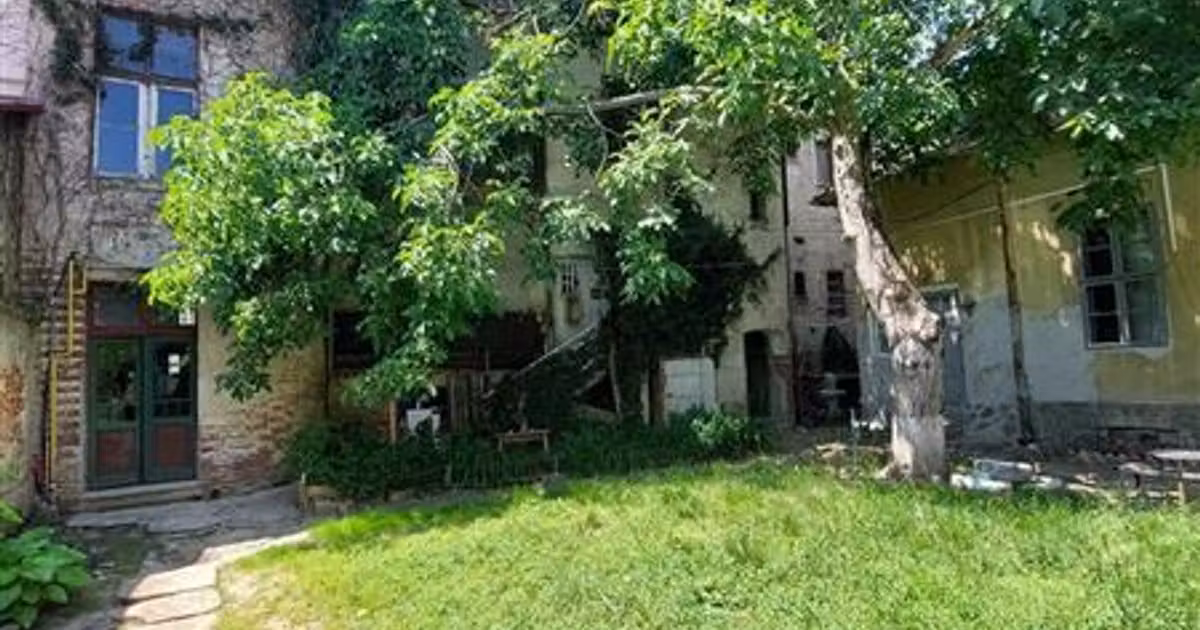 Apartament de vânzare cu 4 camere în zona Ultracentral, Arad