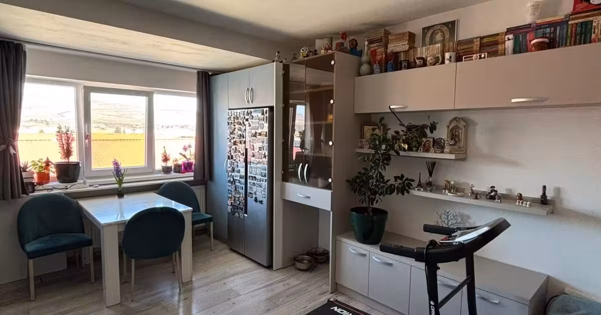 Apartament de vânzare cu 2 camere în Florești