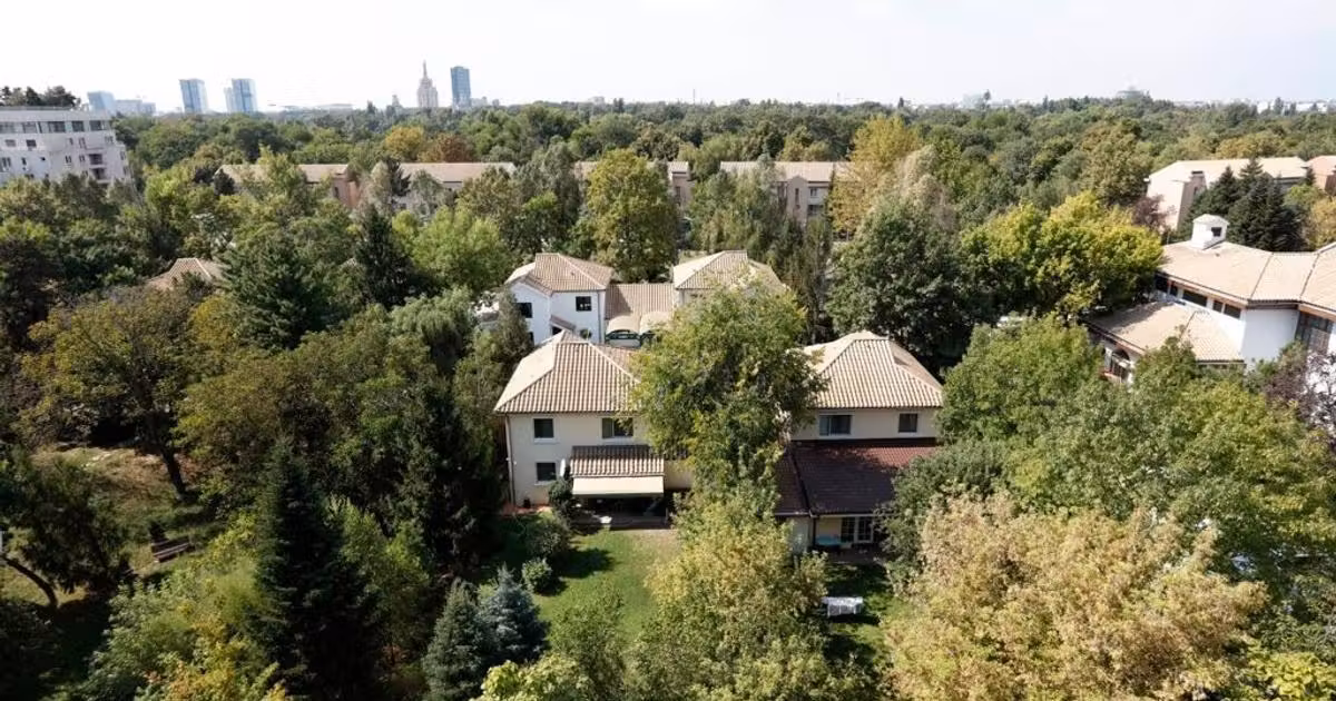 Apartament de vânzare cu 5 camere în zona Herăstrău, Sector 1
