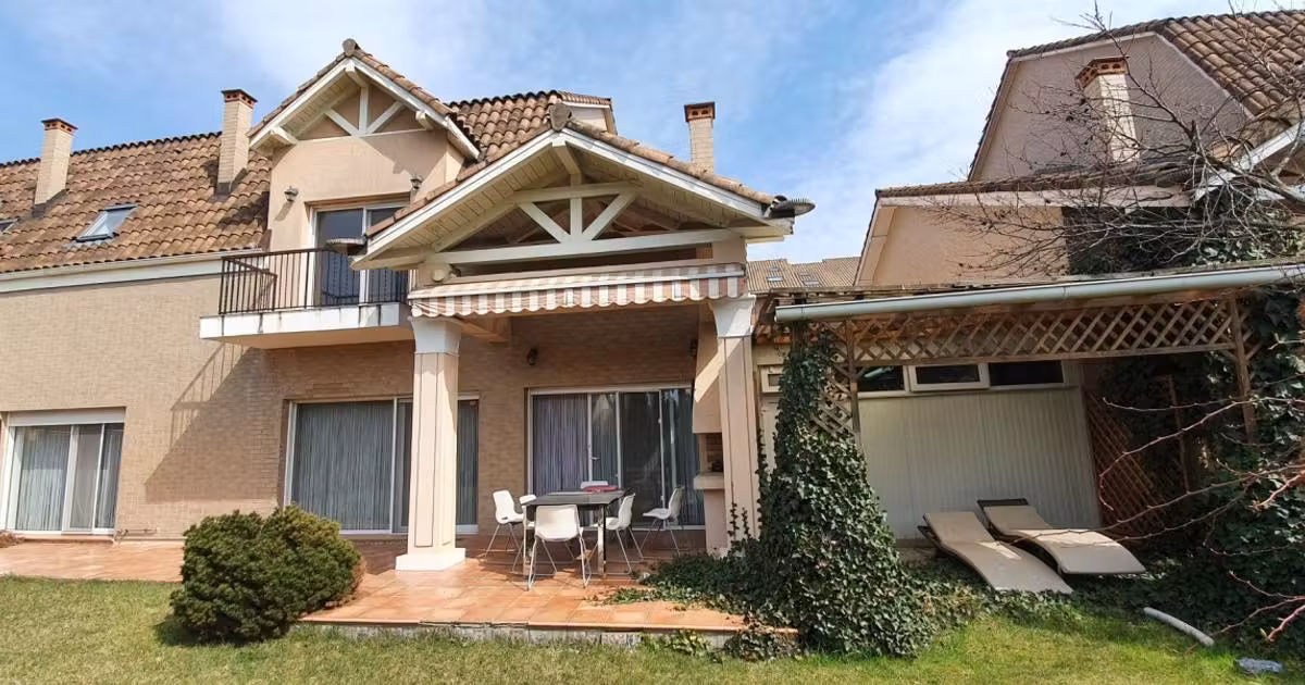 Duplex de vânzare cu 6 camere în zona Pipera, Sector 1