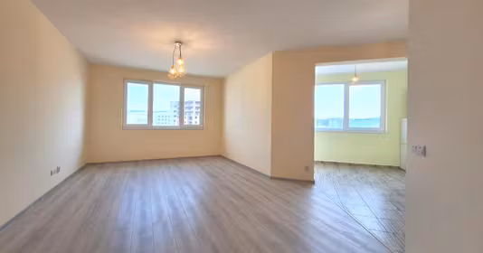 Apartament Florești