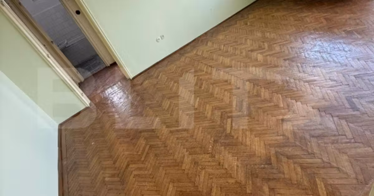 Apartament de vânzare cu 2 camere în zona Centrul Civic, Brașov