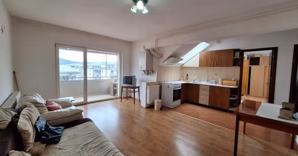 Apartament de vânzare cu 2 camere, mobilat în Florești