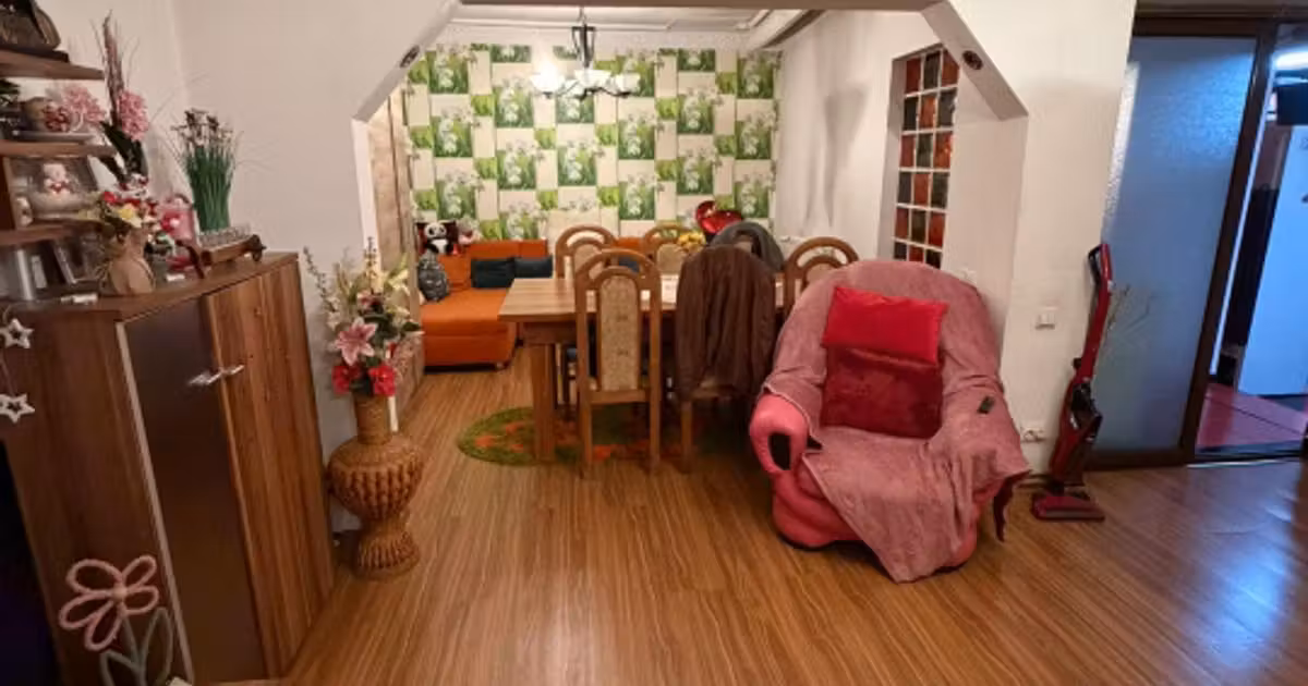 Casă individuală de vânzare cu 8 camere, mobilată în zona Chitila, Sector 1
