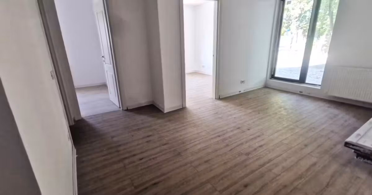 Apartament de vânzare cu 2 camere în zona Andronache, Sector 2