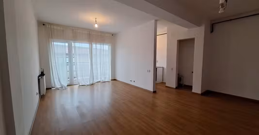 Garsonieră Florești