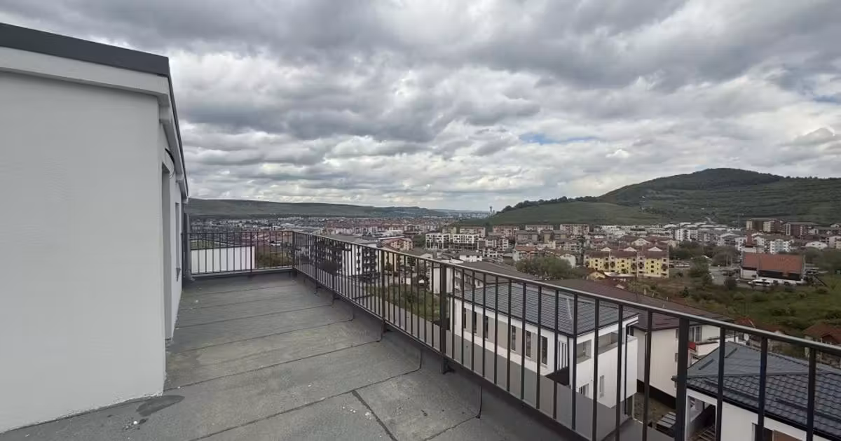 Casă individuală de vânzare cu 5 camere în Florești