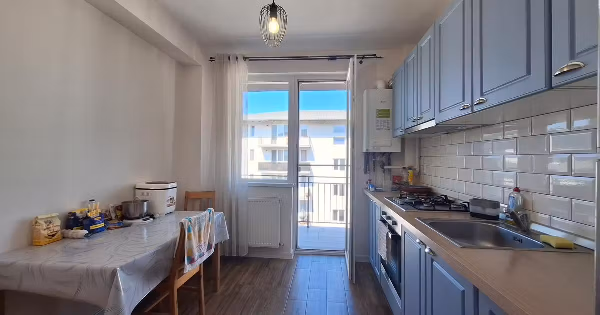 Apartament de vânzare cu 2 camere, mobilat în Florești