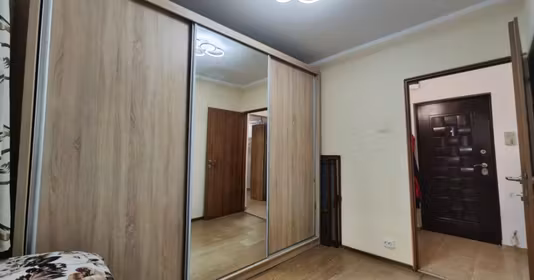 Apartament Titan
