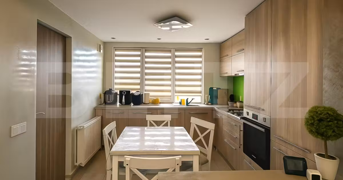 Duplex de vânzare cu 14 camere, mobilat în zona Someșeni, Cluj-Napoca