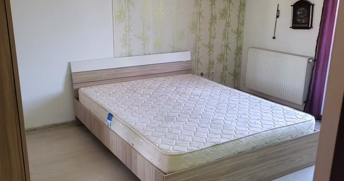 Apartament de vânzare cu 3 camere în Florești