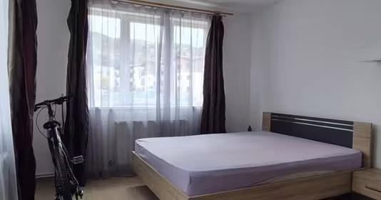 Apartament Florești