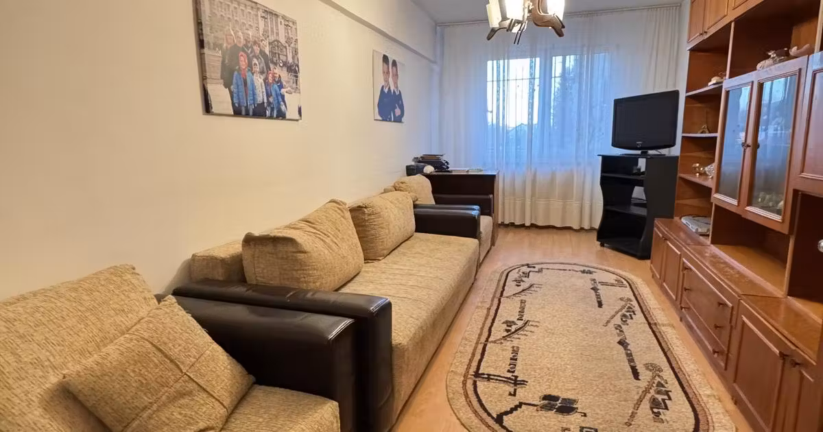 Apartament de vânzare cu 3 camere, mobilat în zona Dâmbul Rotund, Cluj-Napoca
