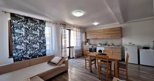 Apartament Florești
