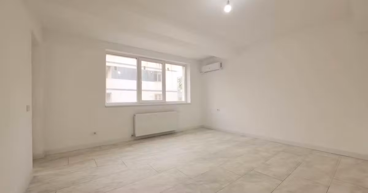 Apartament de vânzare cu 3 camere în zona Berceni, Sector 4