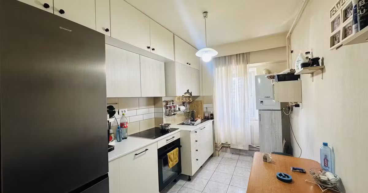 Apartament de vânzare cu 3 camere, mobilat în zona Mănăștur, Cluj-Napoca