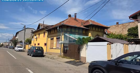 Casă Aluniș