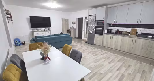 Apartament Florești