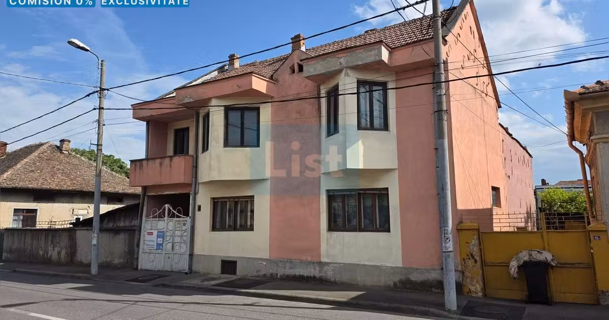 Casă de vânzare cu 8 camere în zona Central, Drobeta-Turnu Severin