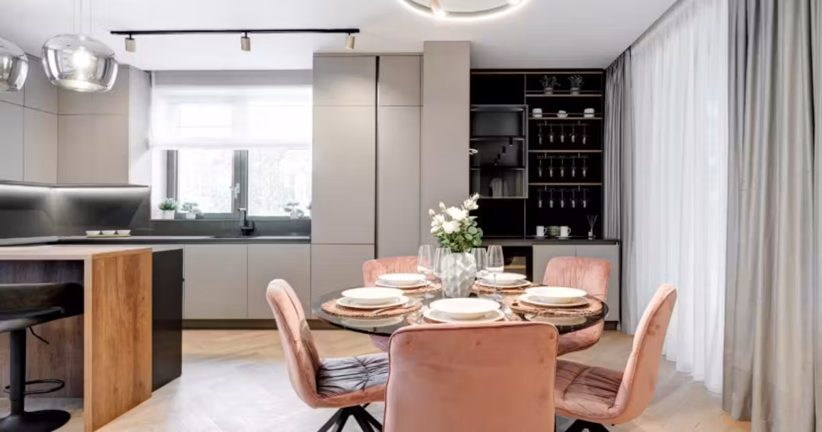 Apartament de vânzare cu 4 camere în Voluntari