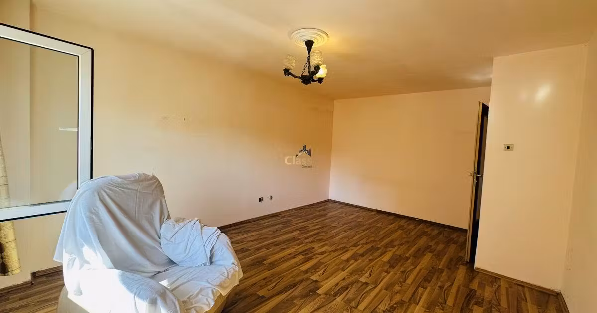 Garsonieră de vânzare, mobilată în zona Mănăștur, Cluj-Napoca