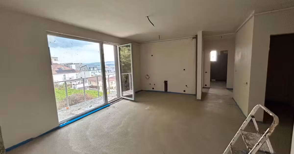 Apartament de vânzare cu 3 camere în Florești