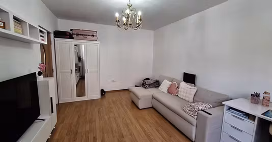 Apartament Florești