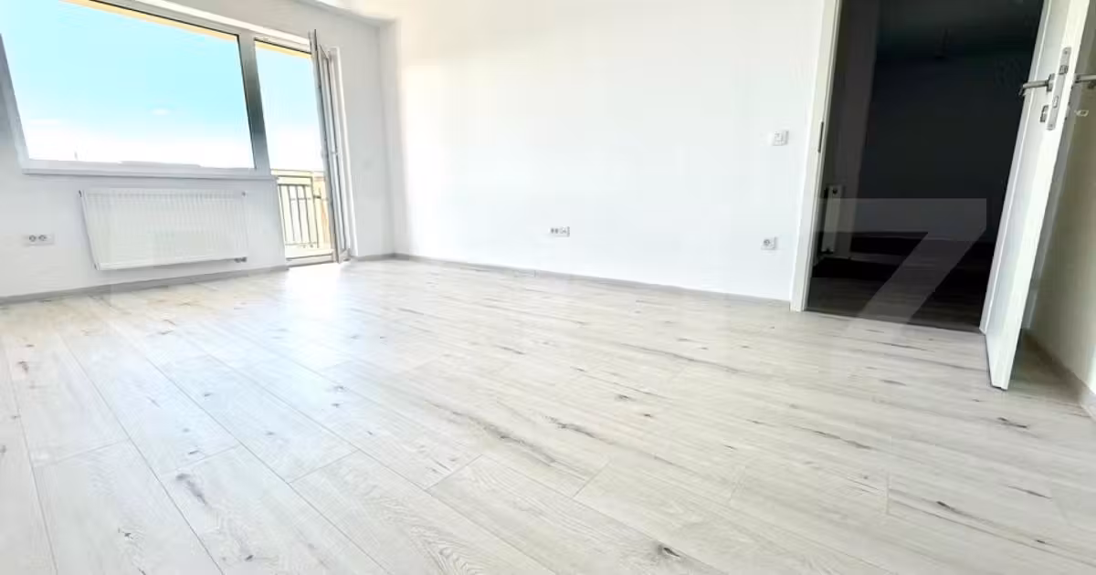 Apartament de vânzare cu 2 camere în zona Tractorul, Brașov