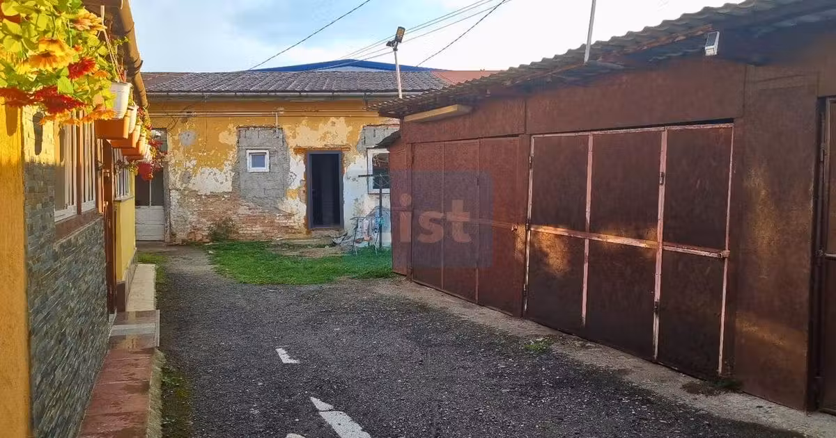 Apartament de vânzare cu 2 camere în Cisnădie