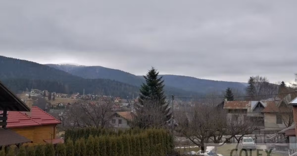 Teren Construcții intravilan de vânzare de 496 mp, în Bușteni