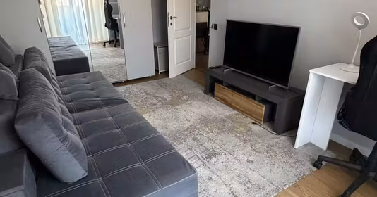 Apartament Florești