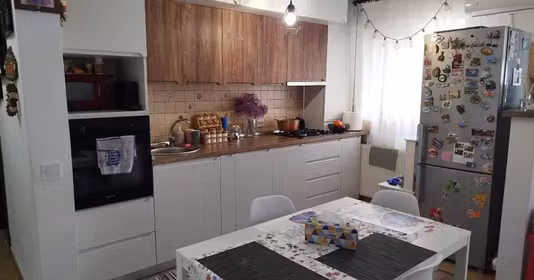 Apartament Florești