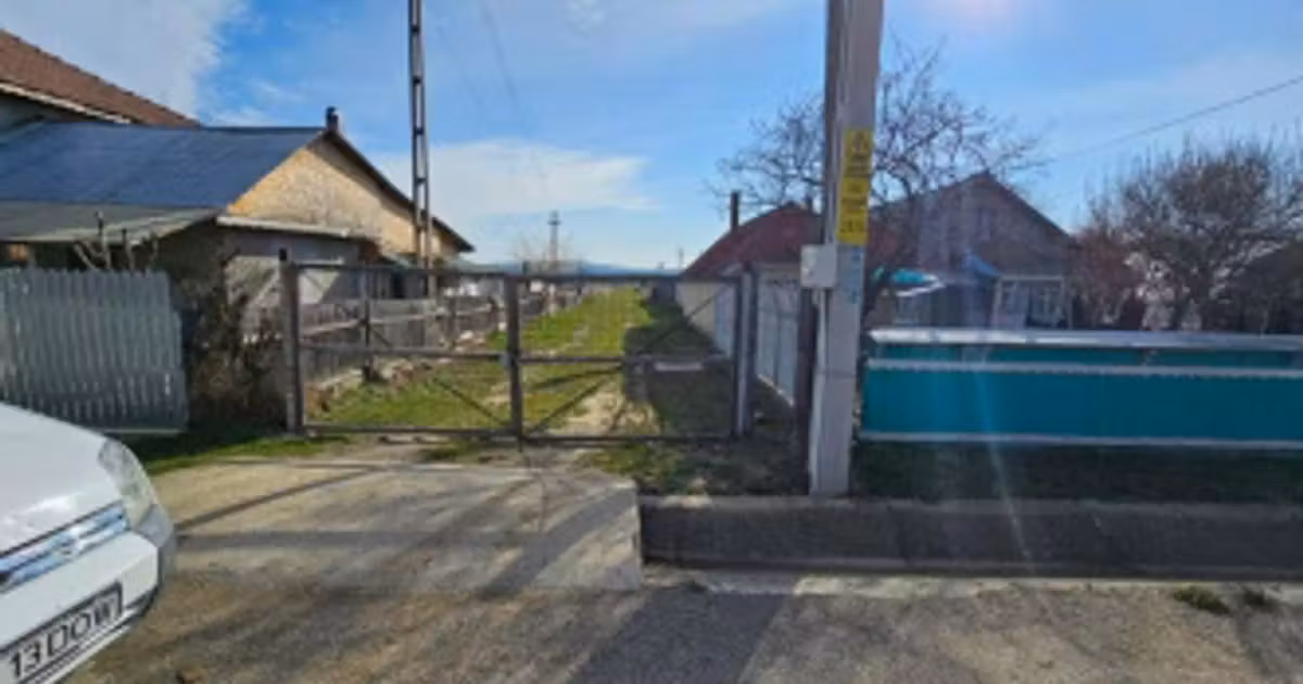 Teren Construcții intravilan de vânzare de 1000 mp, în Dobreni