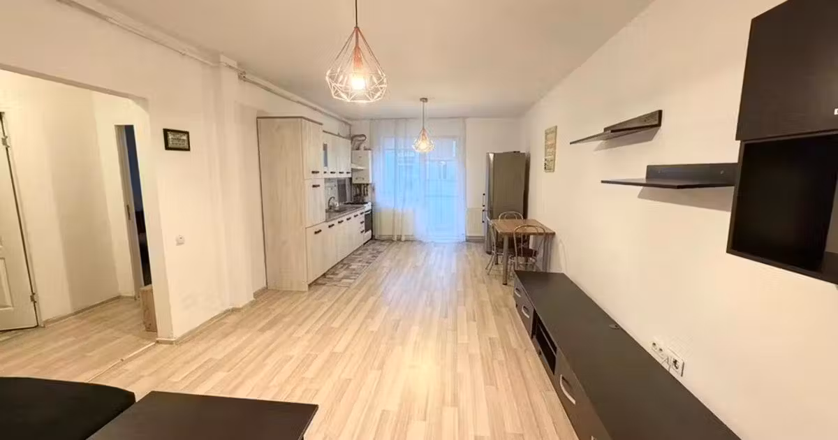 Apartament de vânzare cu 2 camere, mobilat în Florești