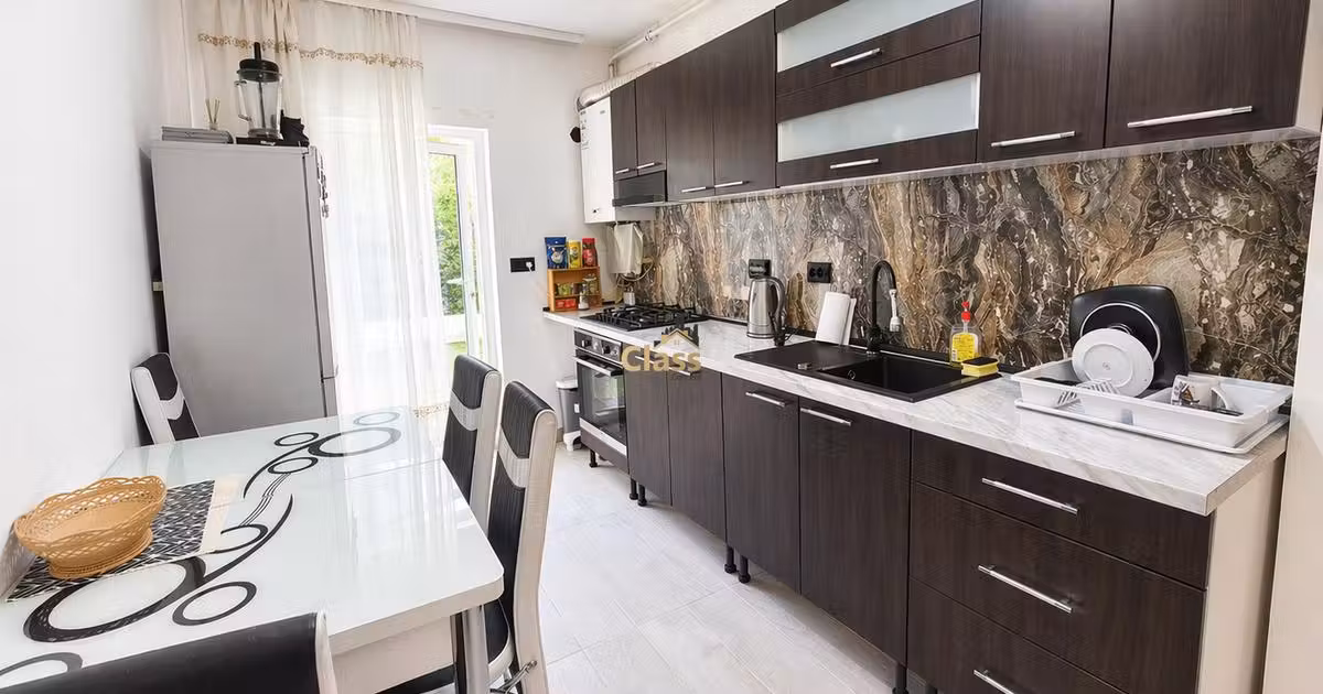 Apartament de vânzare cu 2 camere, mobilat în Baciu