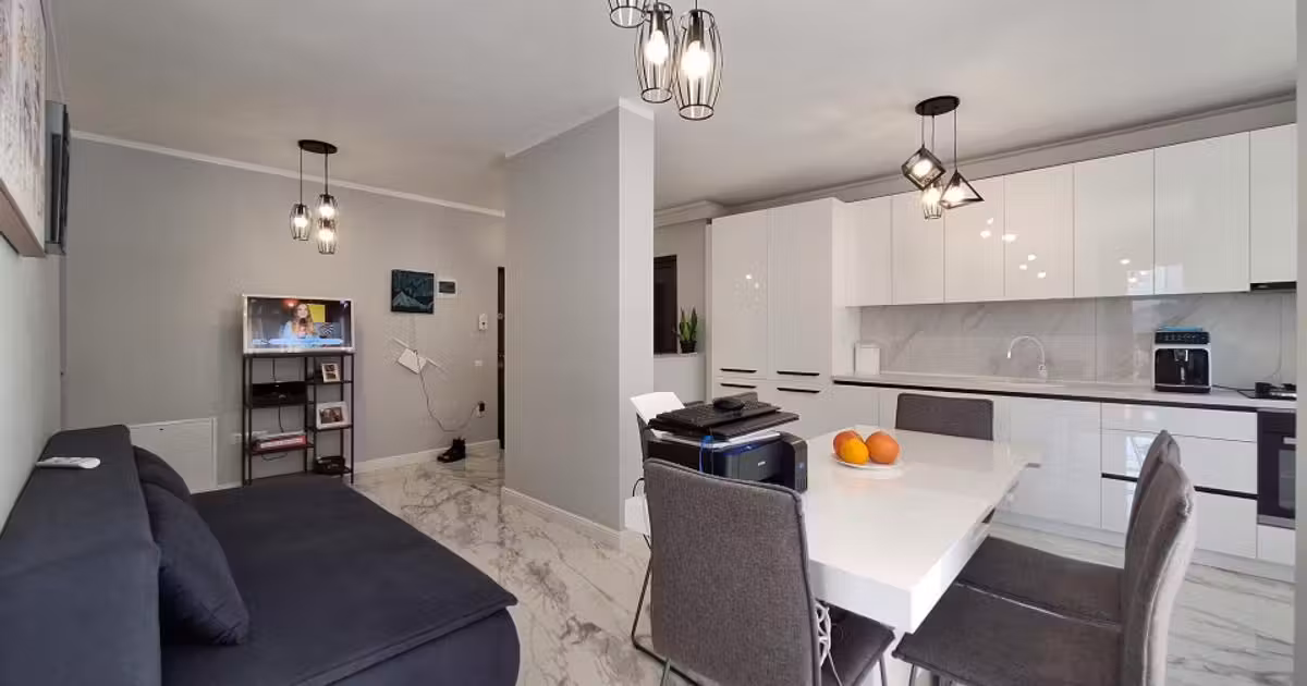 Apartament de vânzare cu 2 camere, mobilat în Florești