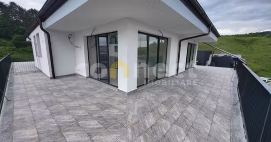 Apartament Florești