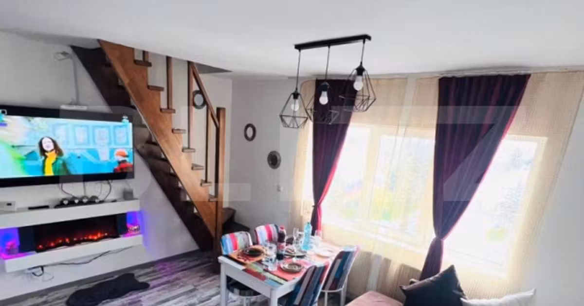 Apartament de vânzare cu 3 camere, mobilat în zona Gării, Brașov
