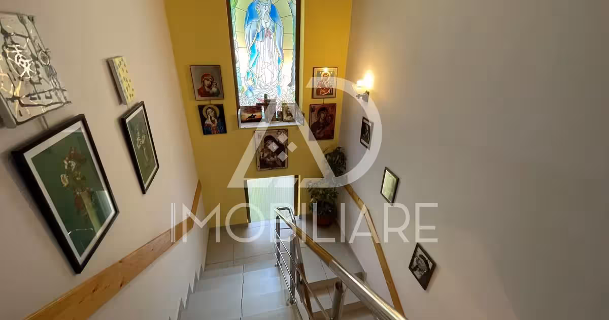 Casă individuală de vânzare cu 6 camere în zona Exterior Nord, Târgu Jiu