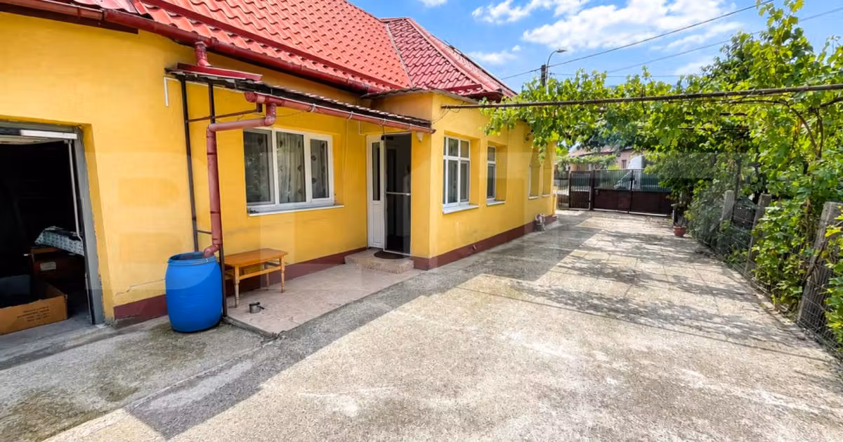 Casă individuală de vânzare cu 5 camere, mobilată în zona Someșeni, Cluj-Napoca